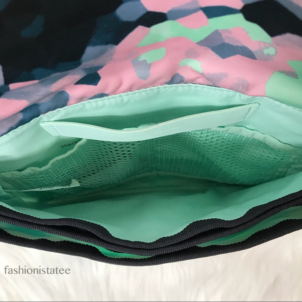 Lululemon rare party Om bag clouded dreams blue - Picture 6 of 8